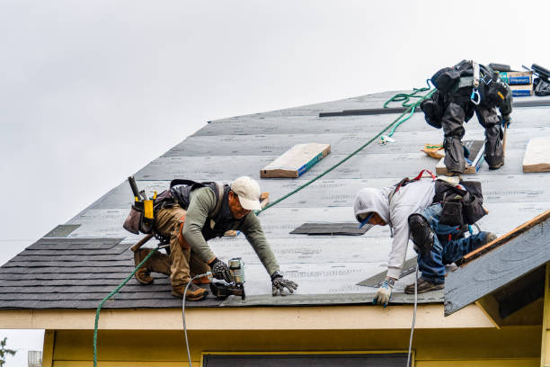 Professional Gutter Installation technician working in Cuddy, PA
